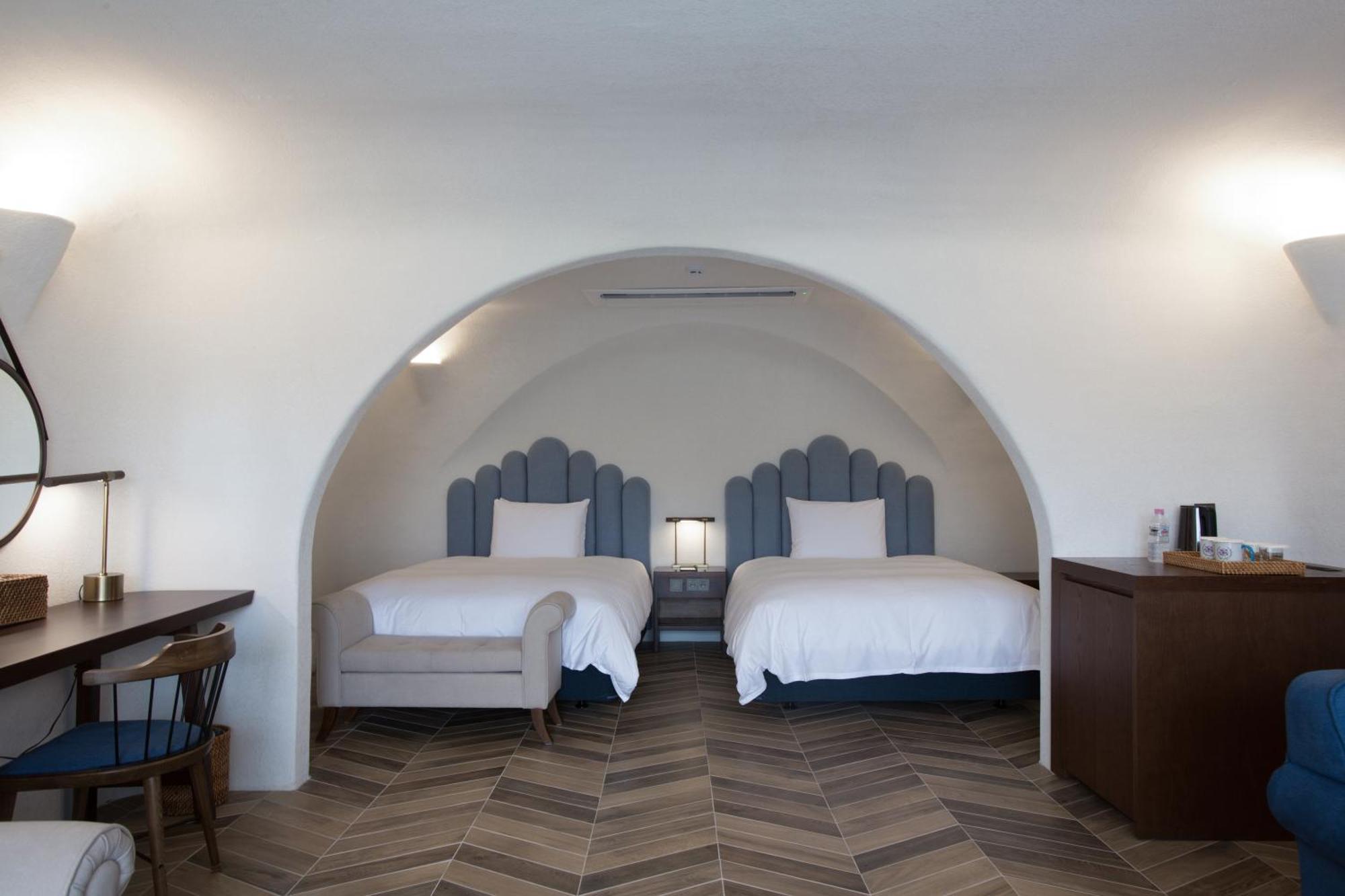 Ecoland Hotel Jeju Exterior photo